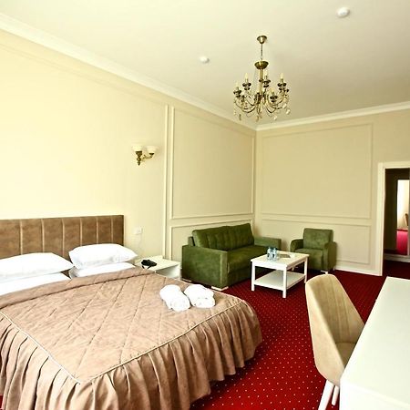 Miraj Hotel Baku Exterior photo