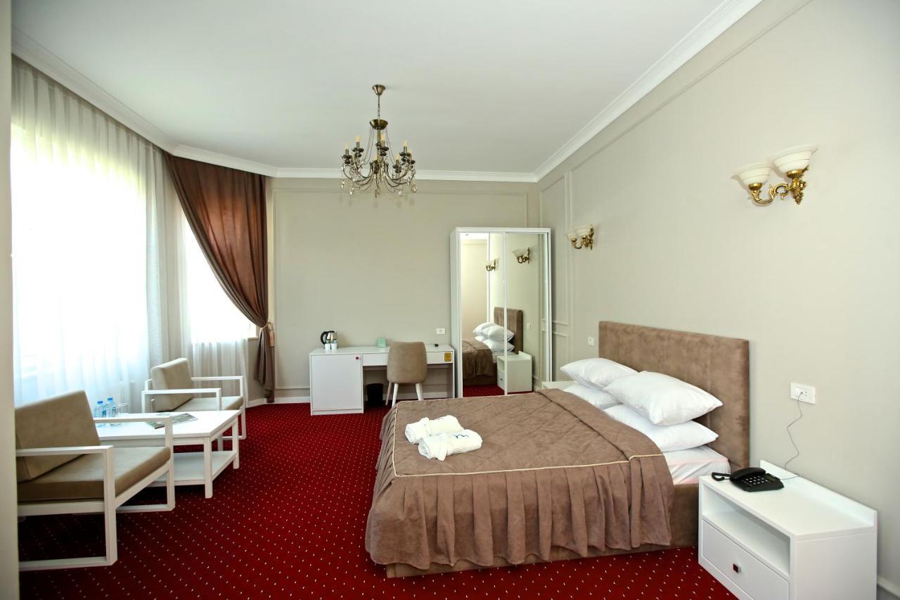 Miraj Hotel Baku Exterior photo