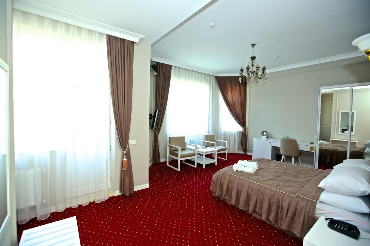 Miraj Hotel Baku Exterior photo