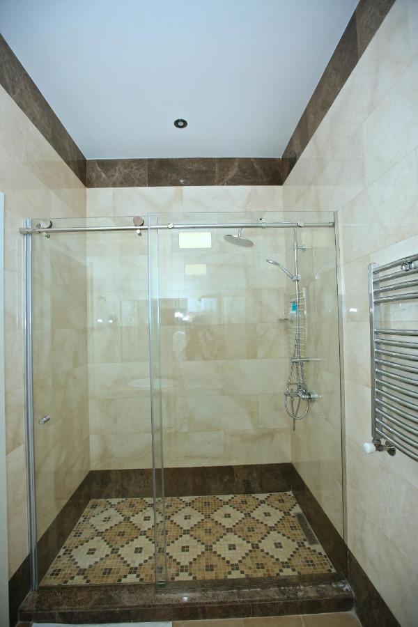 Miraj Hotel Baku Exterior photo