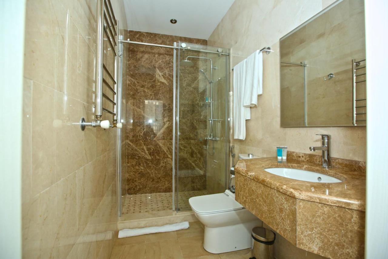 Miraj Hotel Baku Exterior photo